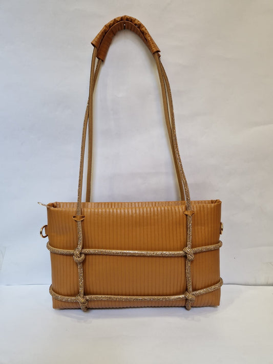 Vente Shoulder Bag