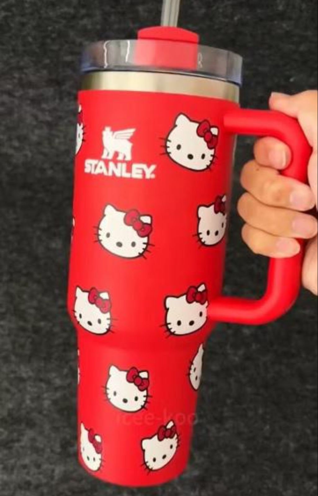 Hello Kitty Stanley Quencher H2.0 40oz Tumbler