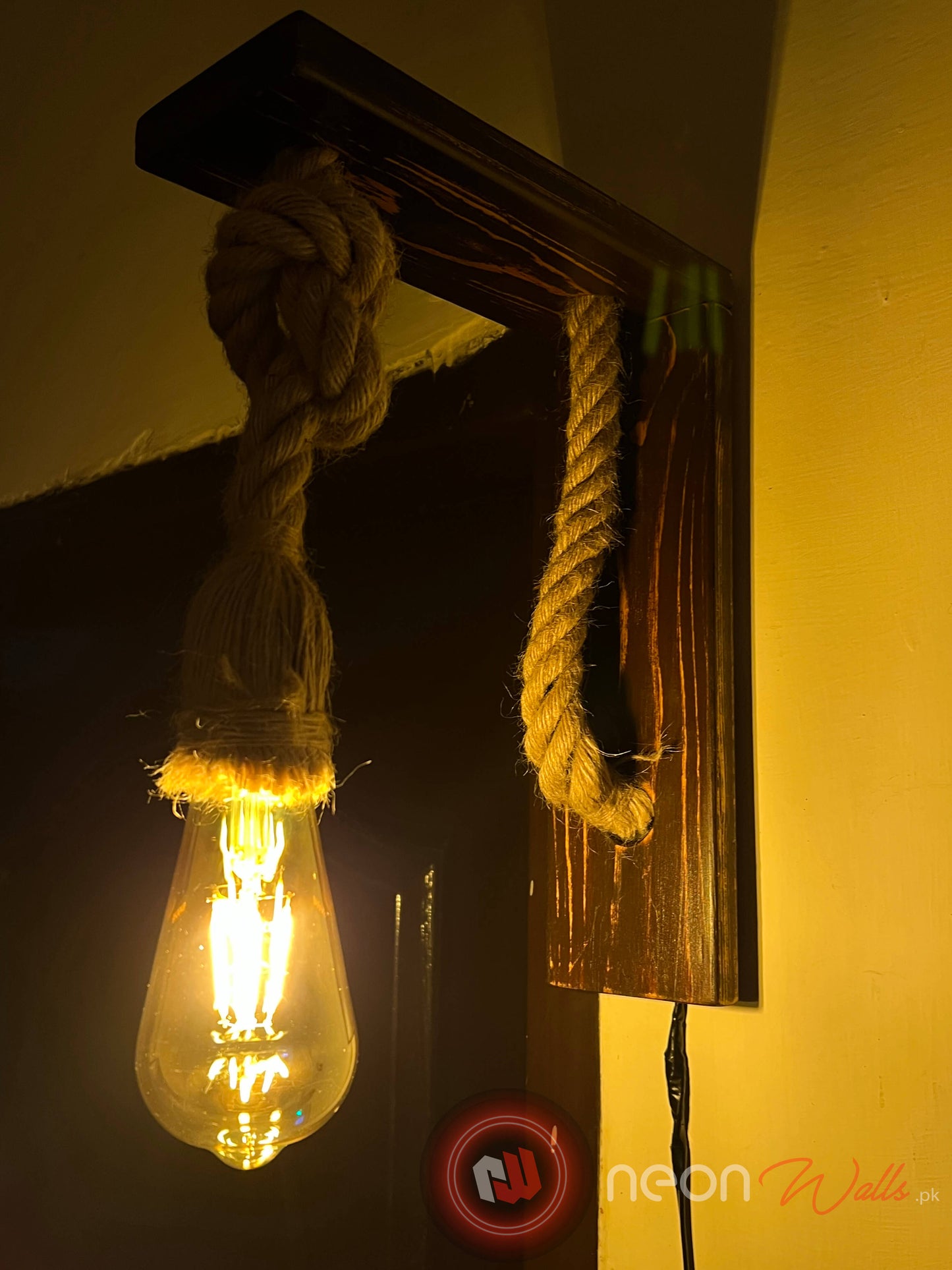 Vintage Rope Wall Lamp - Hanging Wooden Bulb Lamp